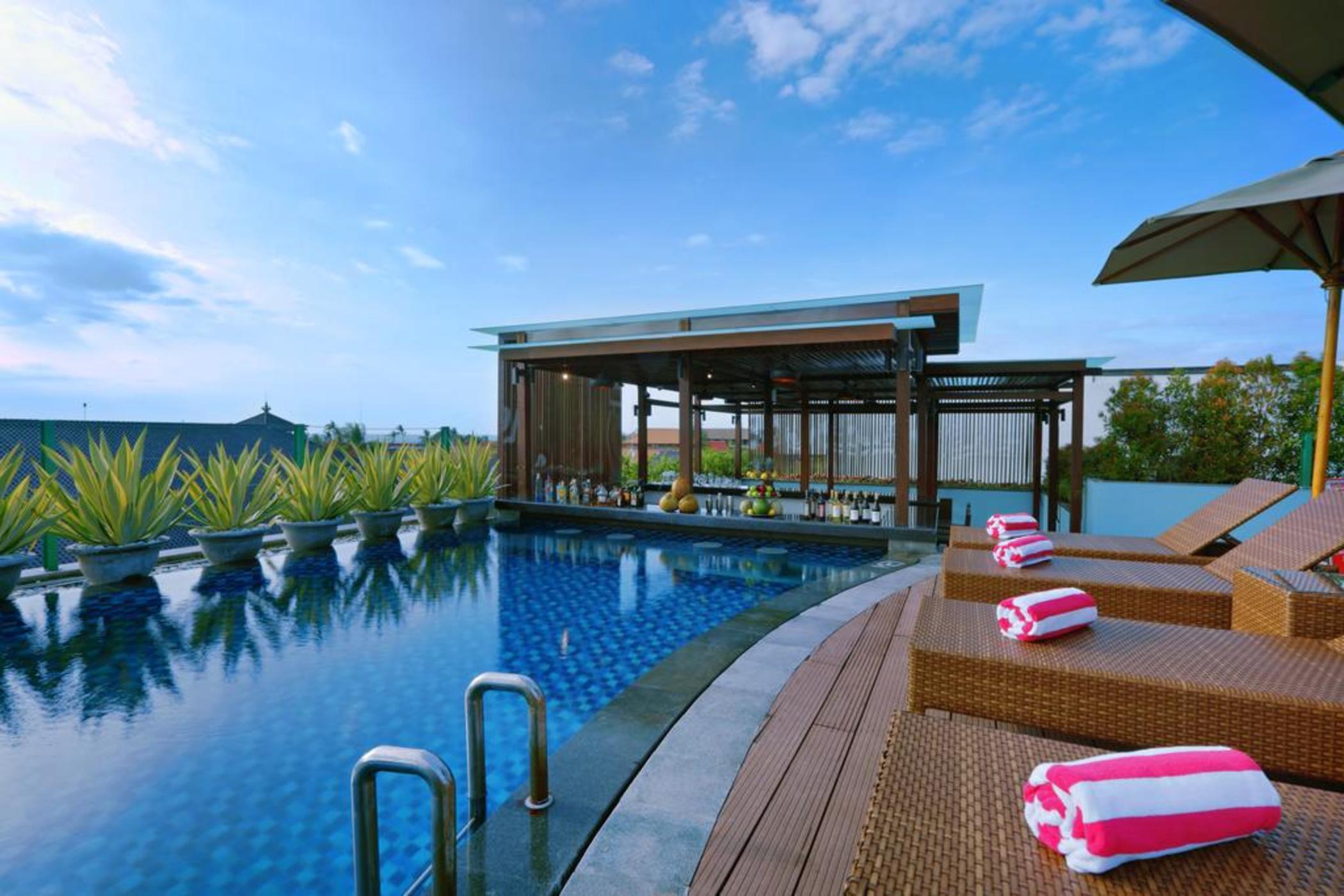 Favehotel Kuta Kartika Plaza Esterno foto