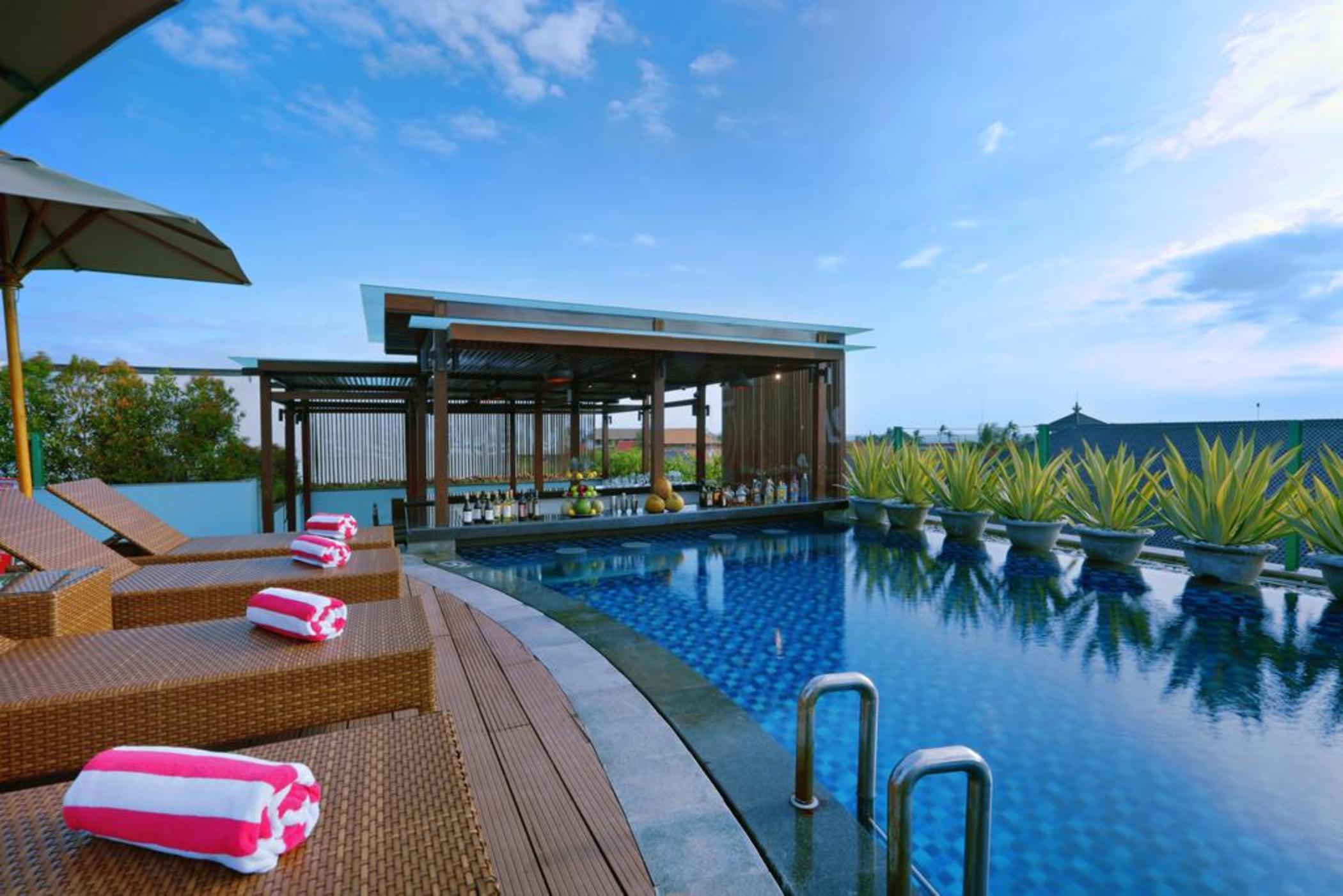 Favehotel Kuta Kartika Plaza Esterno foto