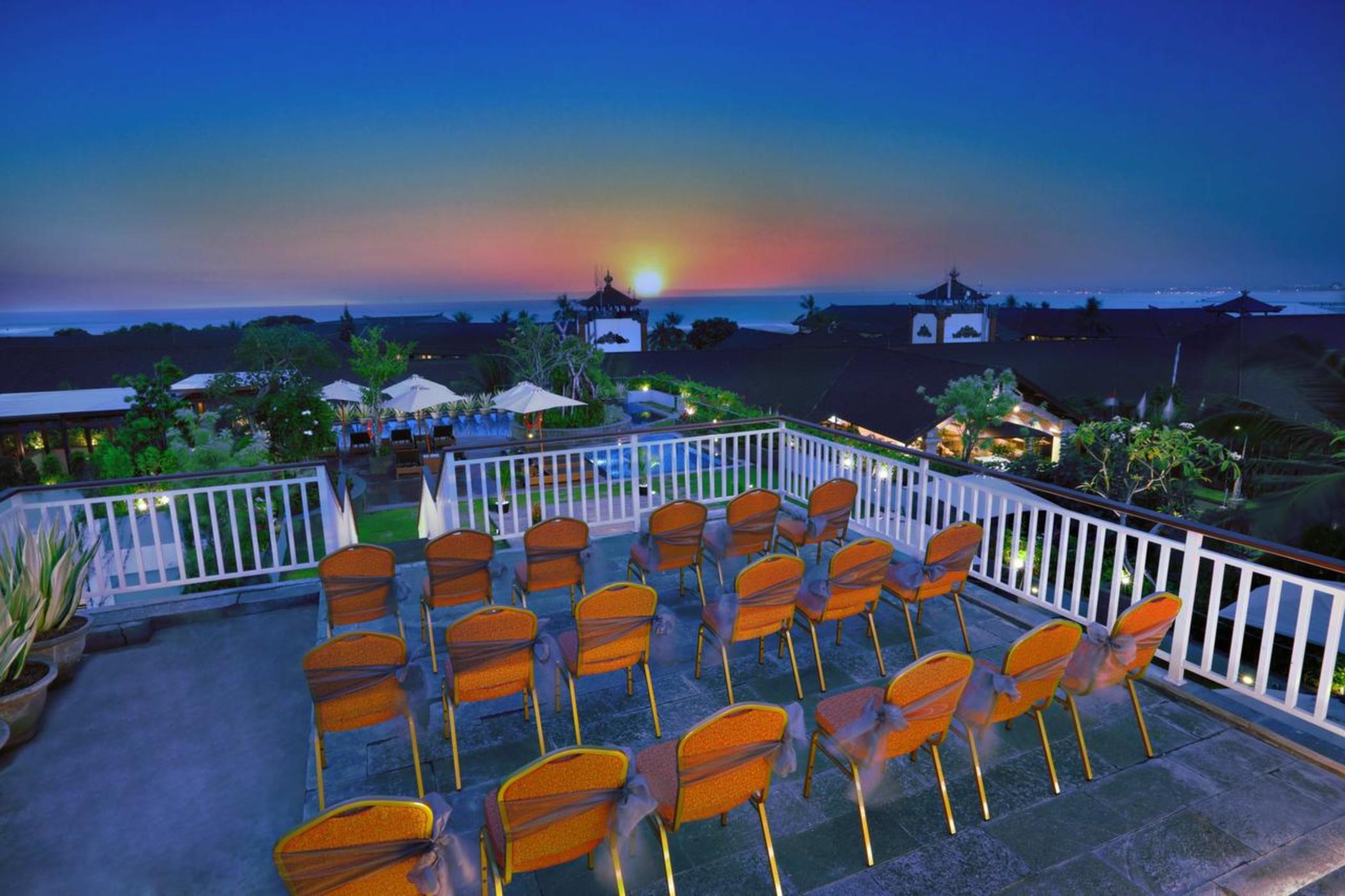 Favehotel Kuta Kartika Plaza Esterno foto
